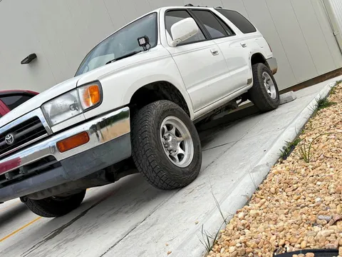 1997 Toyota 4Runner SR5 Sport Utility 4D