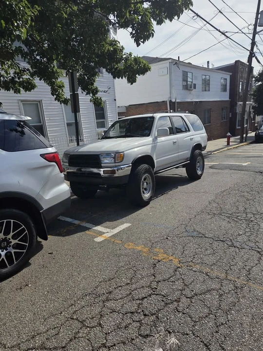 1997 Toyota 4Runner 3rd Gen - Image 5 of 16