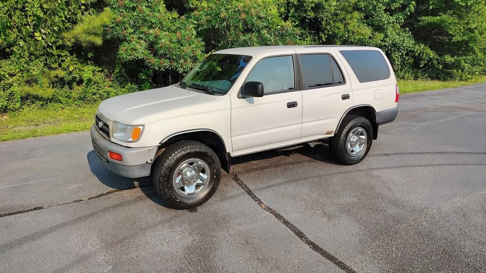 1997 Toyota 4Runner 3rd Gen - Image 5 of 10