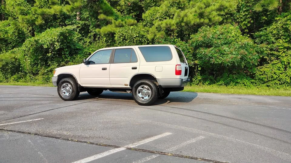 1997 Toyota 4Runner 3rd Gen - Image 6 of 10