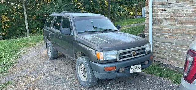 1997 Toyota 4Runner Sport Utility 4D