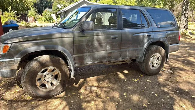 1997 Toyota 4Runner SR5