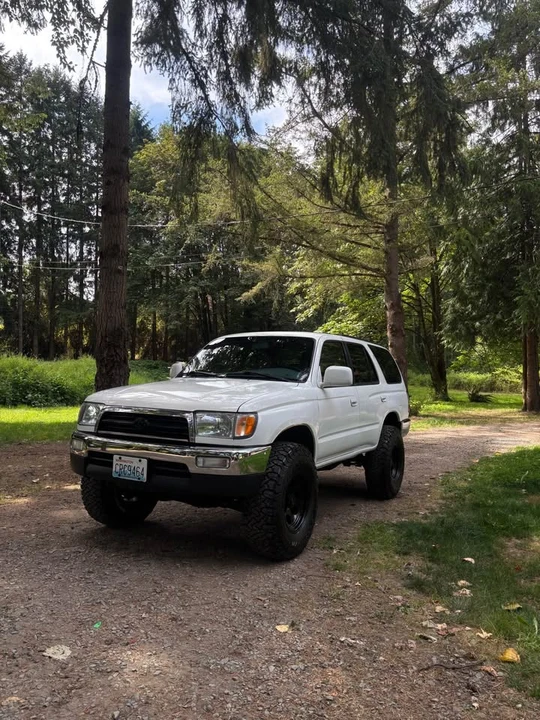 1997 Toyota 4Runner 3rd Gen - Image 9 of 12