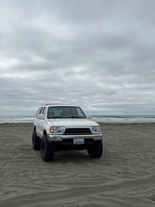 1997 Toyota 4Runner 3rd Gen - Image 5 of 12