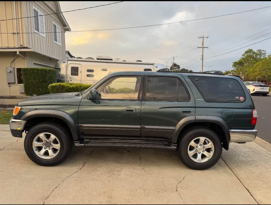 1997 Toyota 4Runner 3rd Gen - Image 2 of 12