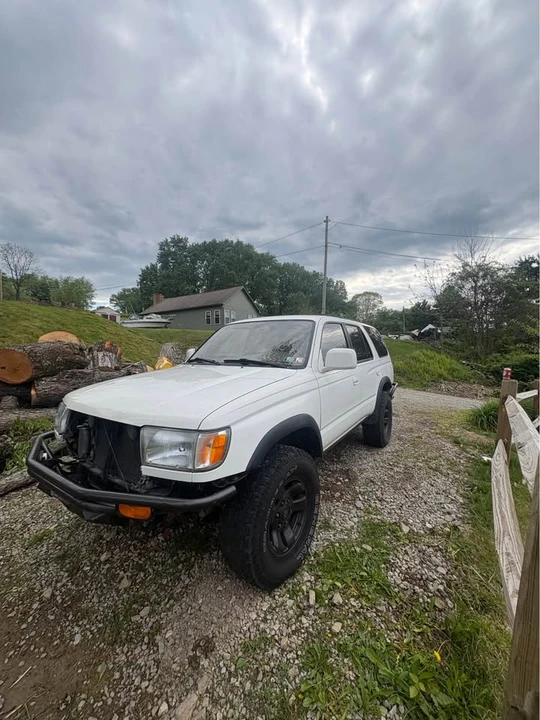 1997 Toyota 4Runner 3rd Gen - Image 2 of 9