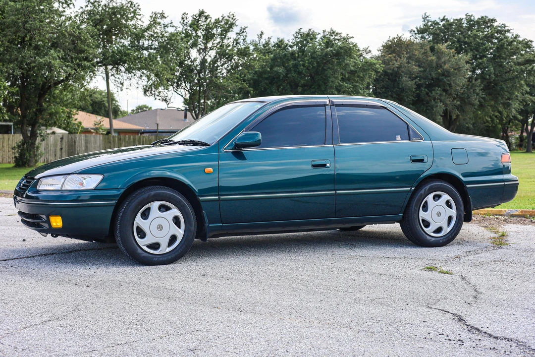 1997 Toyota Camry 4th Gen - Image 9 of 31