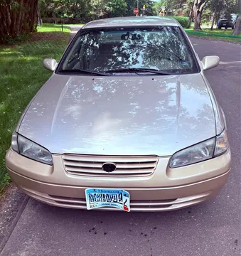 1997 Toyota Camry LE Sedan 4D