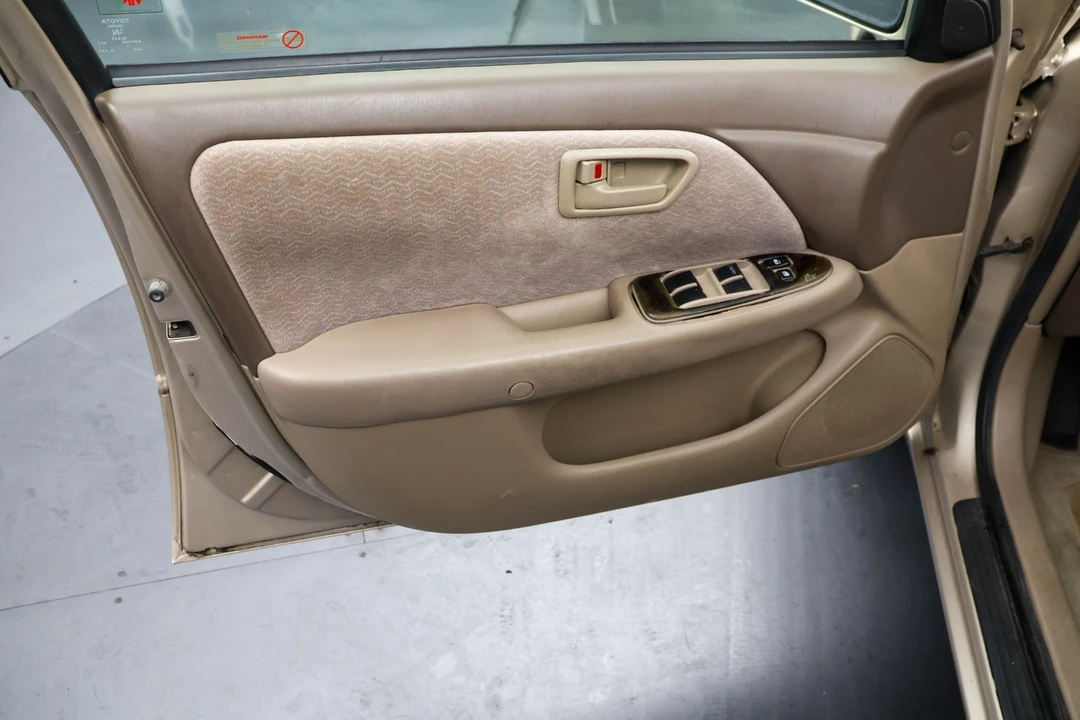 1997 Toyota Camry 4th Gen - Image 8 of 21