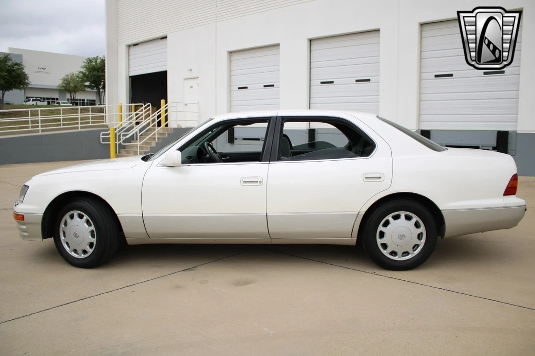 1997 Toyota Celsior 2nd Gen - Image 4 of 21