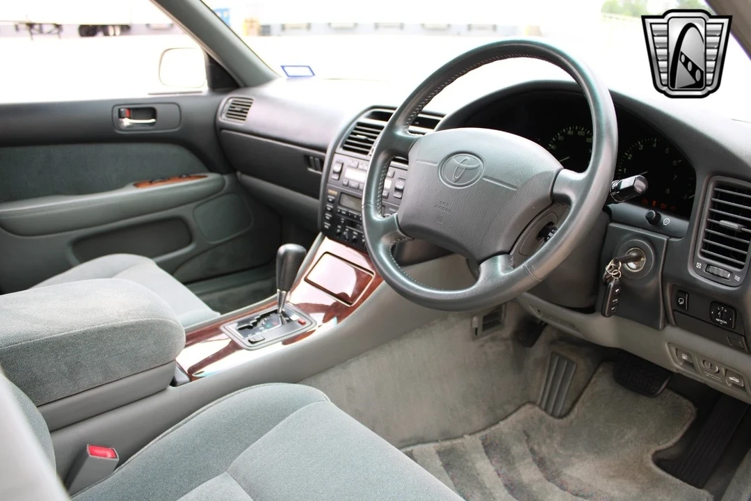 1997 Toyota Celsior 2nd Gen - Image 14 of 21