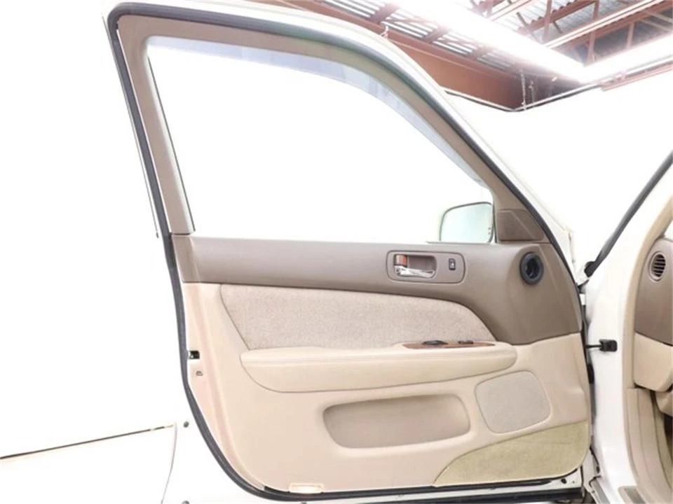 1997 Toyota Celsior 2nd Gen - Image 22 of 31