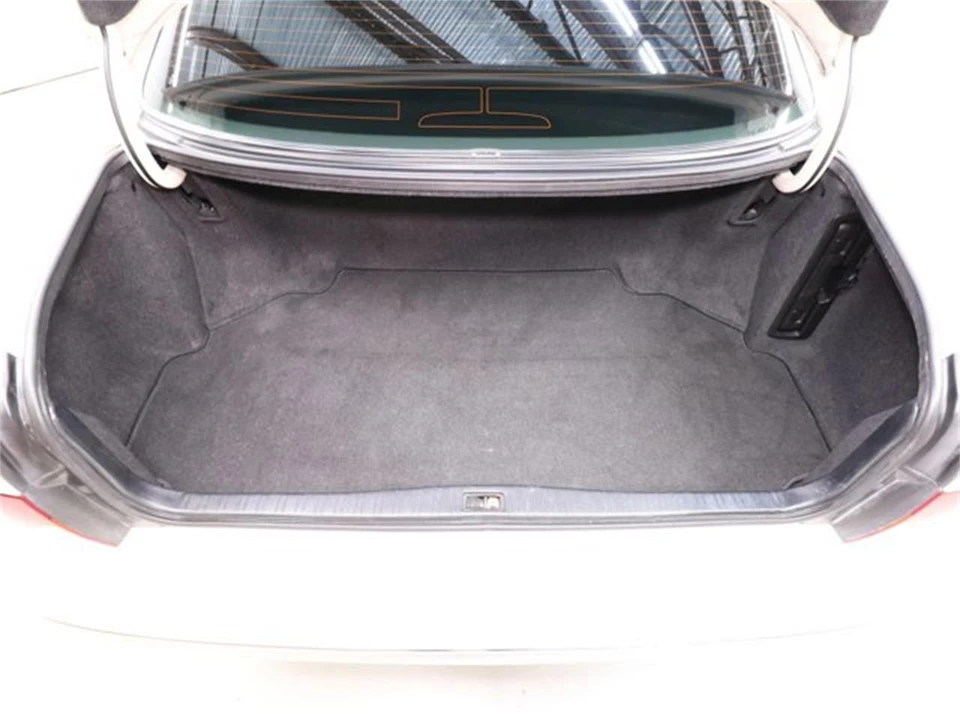 1997 Toyota Celsior 2nd Gen - Image 28 of 31