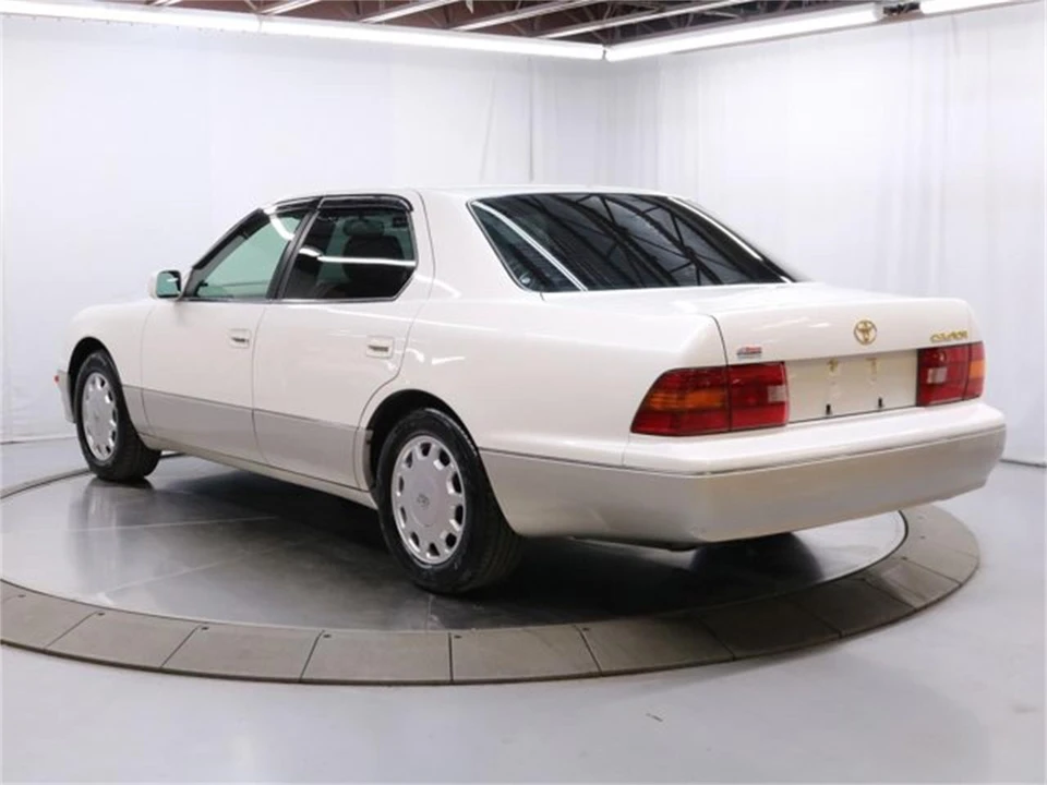 1997 Toyota Celsior 2nd Gen - Image 5 of 31