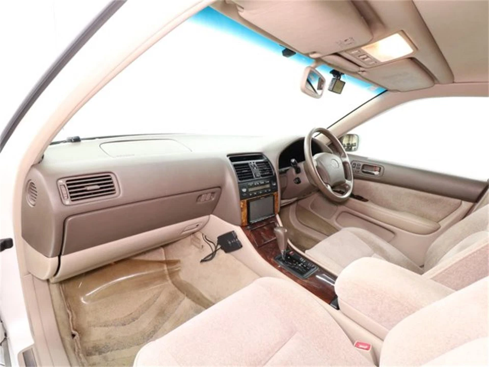 1997 Toyota Celsior 2nd Gen - Image 17 of 31