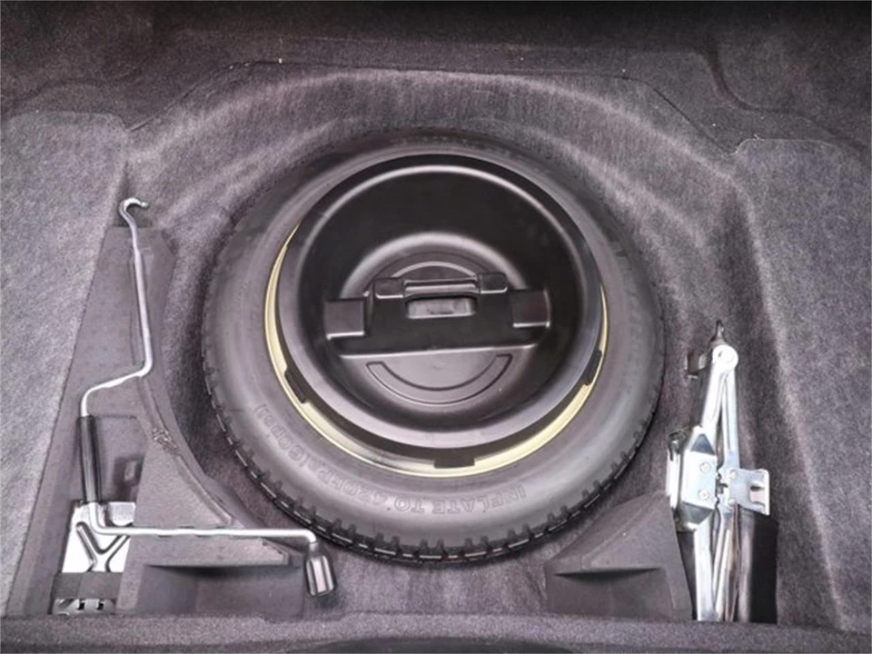 1997 Toyota Celsior 2nd Gen - Image 29 of 31