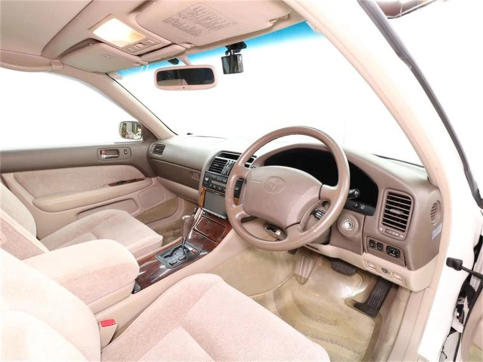 1997 Toyota Celsior 2nd Gen - Image 9 of 31