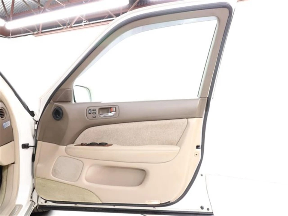 1997 Toyota Celsior 2nd Gen - Image 23 of 31