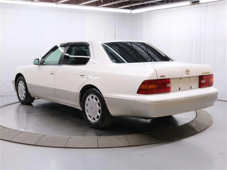 1997 Toyota Celsior 2nd Gen - Image 5 of 31