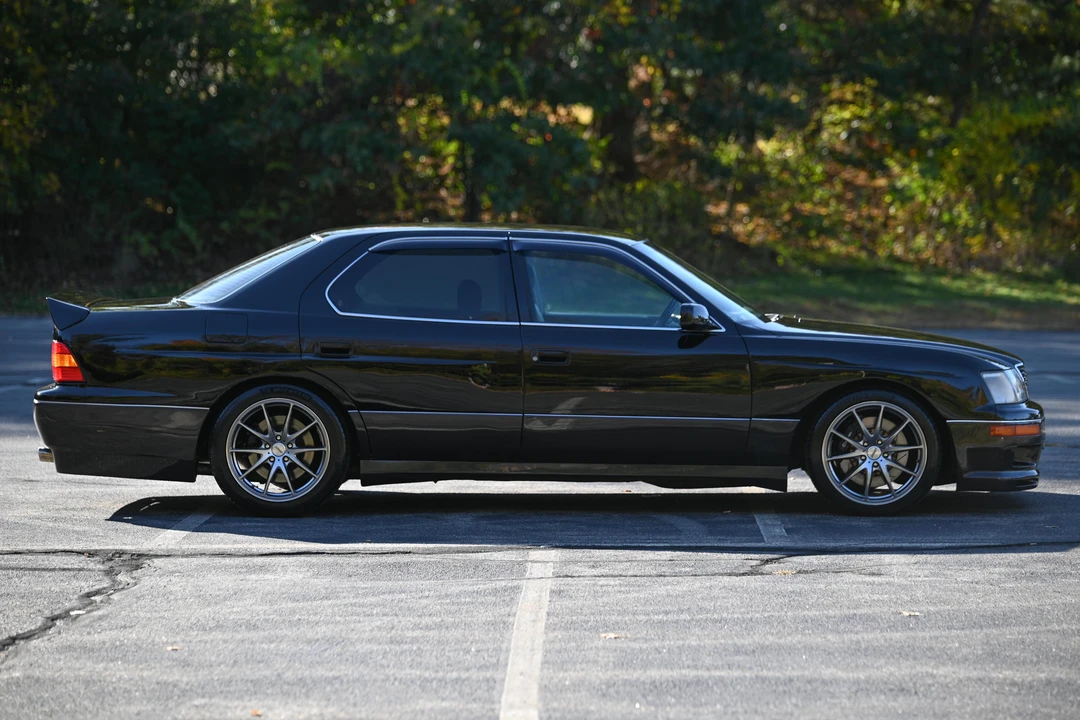 1997 Toyota Celsior 2nd Gen - Image 3 of 31
