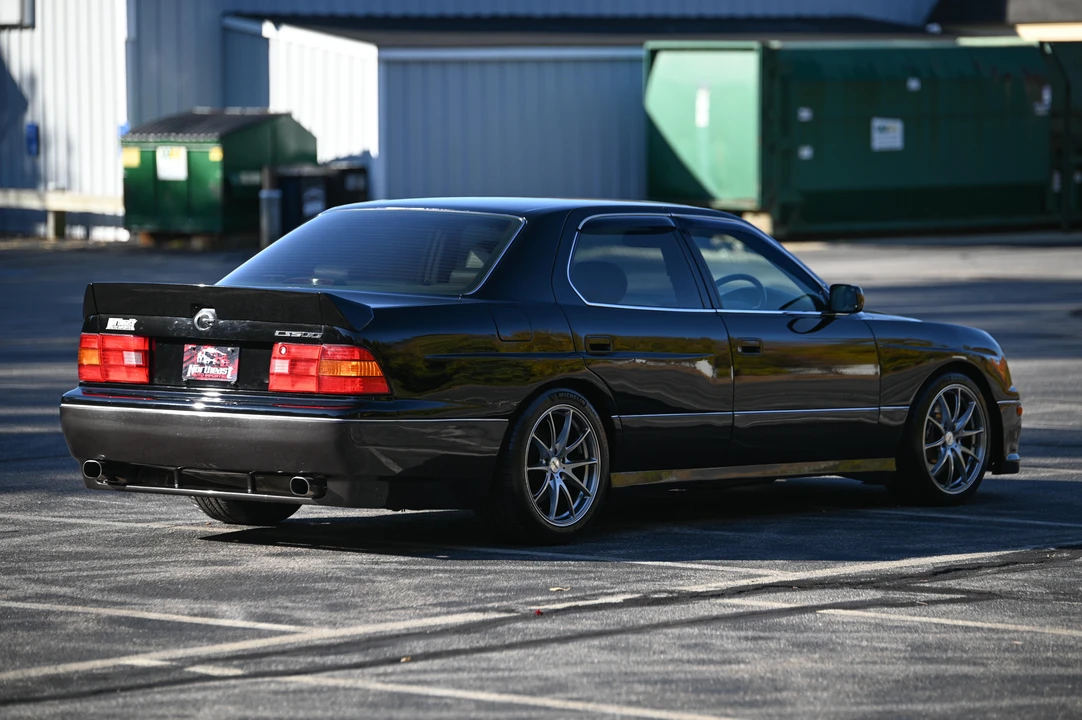 1997 Toyota Celsior 2nd Gen - Image 14 of 31