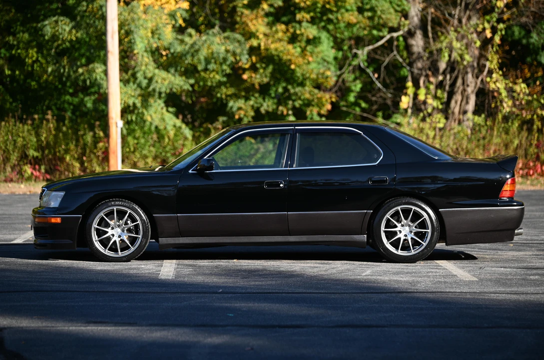 1997 Toyota Celsior 2nd Gen - Image 10 of 31