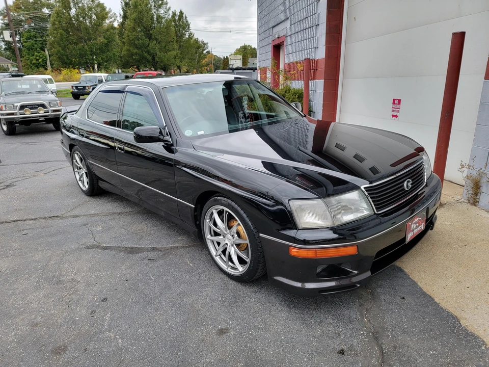 1997 Toyota Celsior 2nd Gen - Image 17 of 31