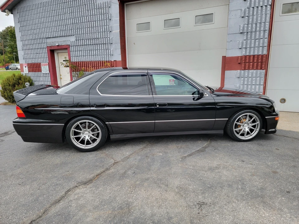 1997 Toyota Celsior 2nd Gen - Image 15 of 31