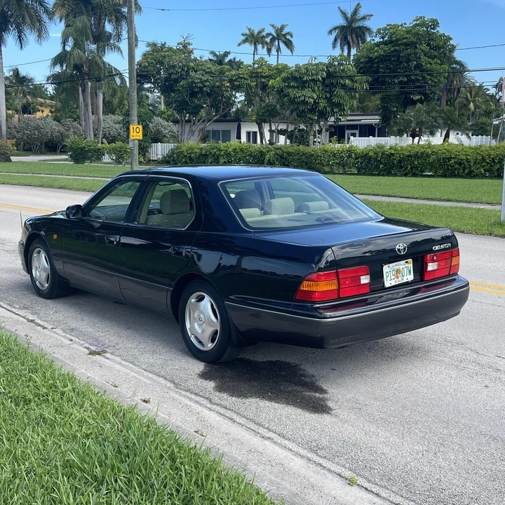 1997 Toyota Celsior 2nd Gen - Image 8 of 21
