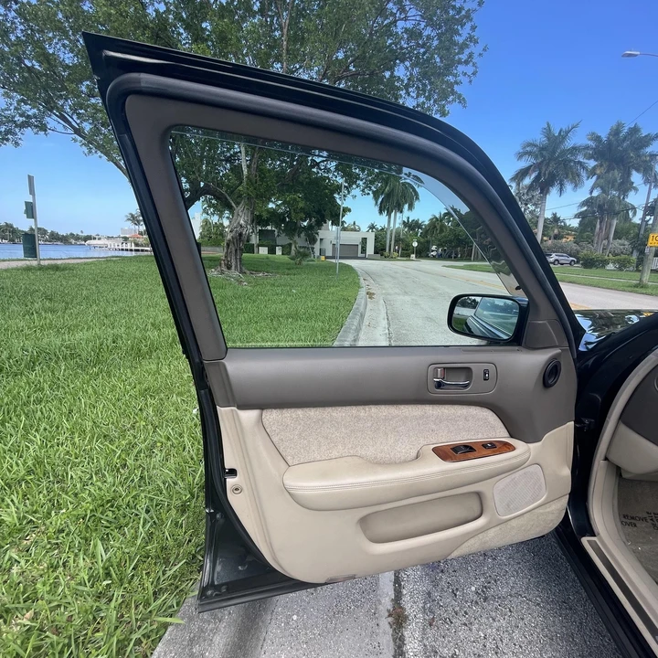 1997 Toyota Celsior 3rd Gen - Image 15 of 21