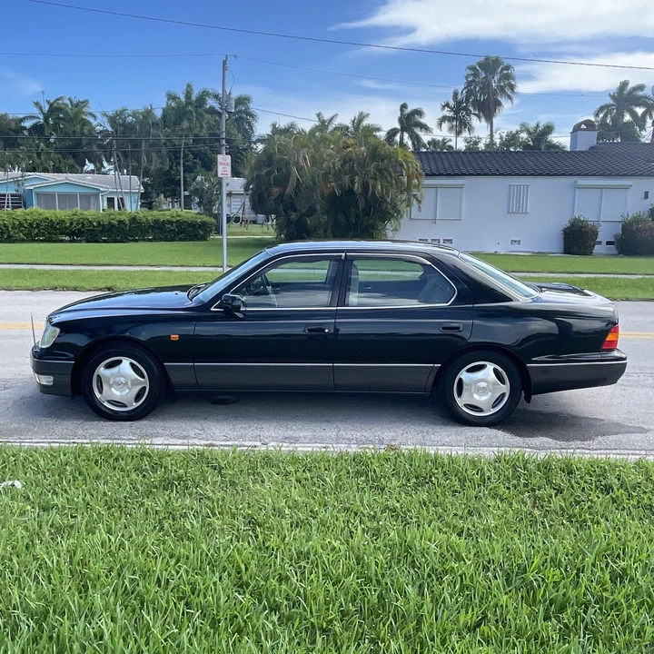 1997 Toyota Celsior 2nd Gen - Image 7 of 21
