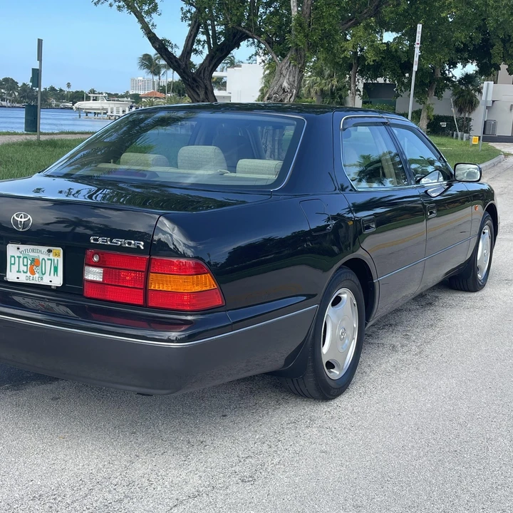 1997 Toyota Celsior 2nd Gen - Image 11 of 21