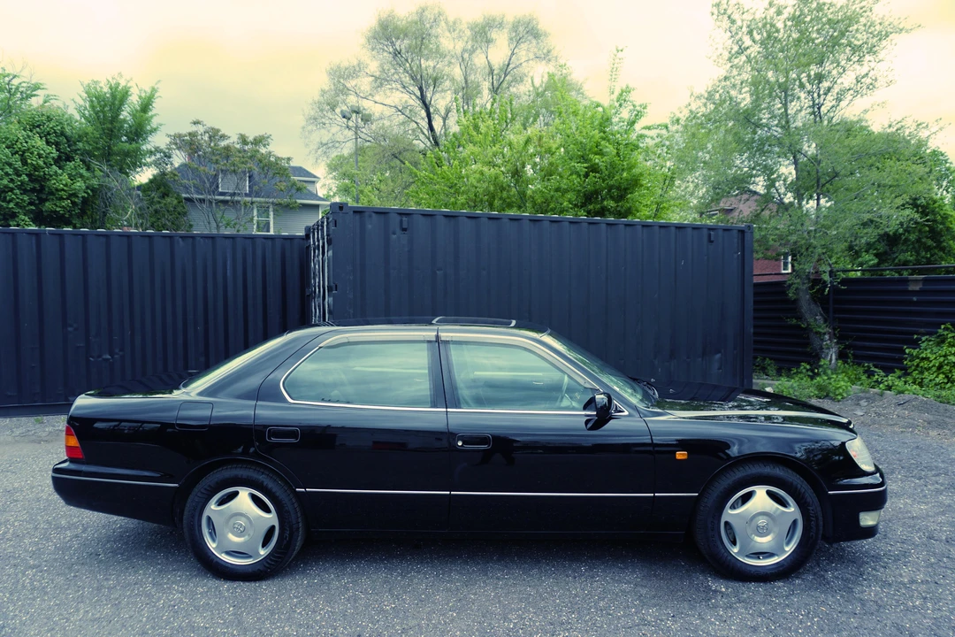 1997 Toyota Celsior 2nd Gen - Image 16 of 31