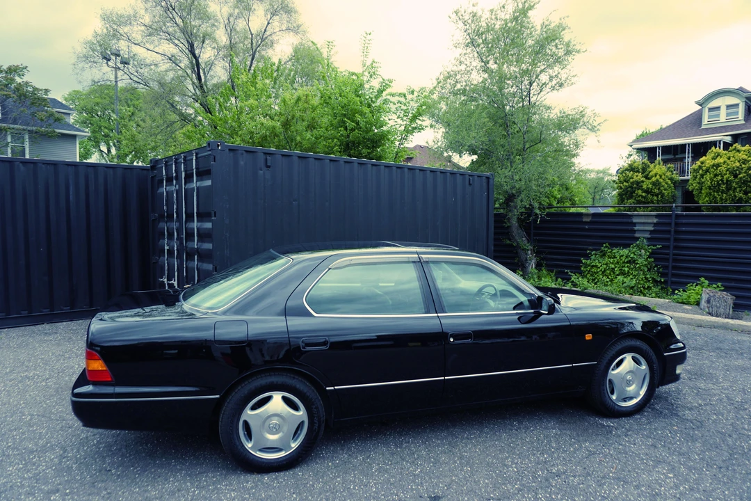 1997 Toyota Celsior 2nd Gen - Image 15 of 31