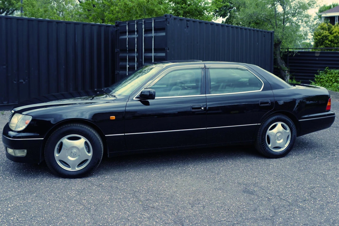 1997 Toyota Celsior 2nd Gen - Image 3 of 31