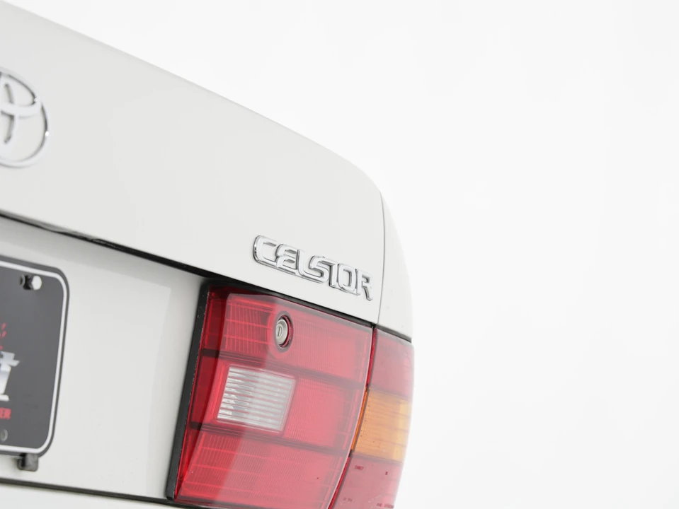 1997 Toyota Celsior 2nd Gen - Image 25 of 31