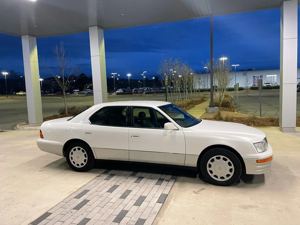 1997 Toyota Celsior 2nd Gen - Image 31 of 31