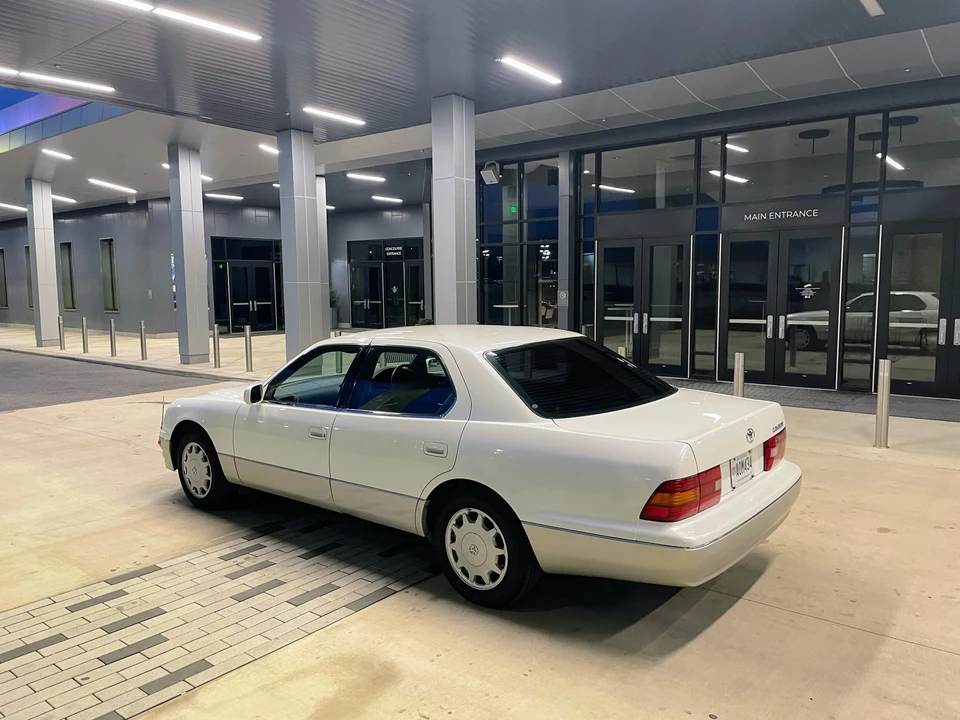 1997 Toyota Celsior 2nd Gen - Image 16 of 31