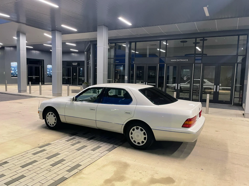1997 Toyota Celsior 2nd Gen - Image 15 of 31