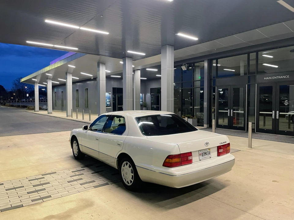 1997 Toyota Celsior 2nd Gen - Image 17 of 31