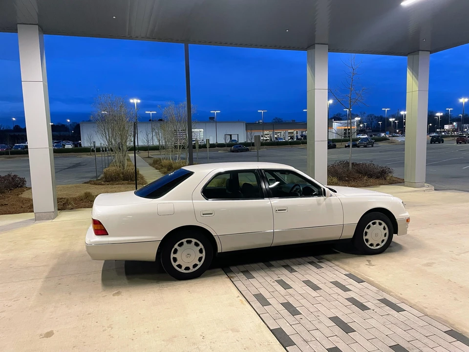 1997 Toyota Celsior 2nd Gen - Image 29 of 31