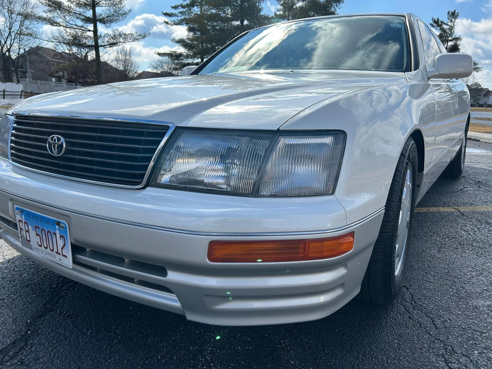 1997 Toyota Celsior 2nd Gen - Image 13 of 31