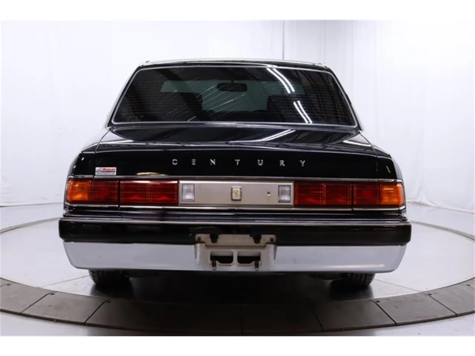 1997 Toyota Century 2nd Gen - Image 6 of 31