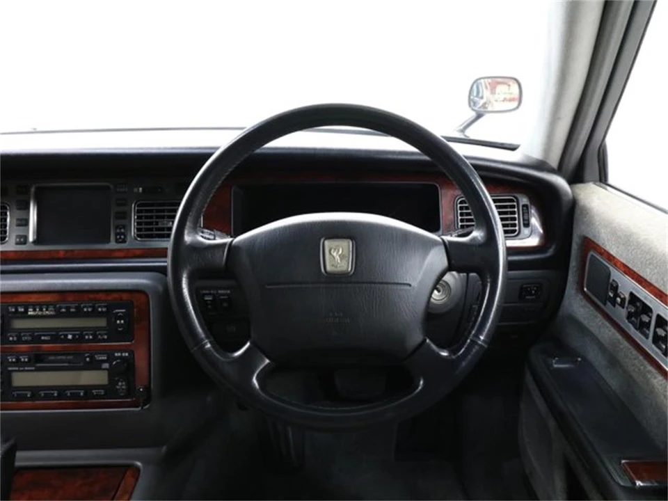 1997 Toyota Century 1st Gen - Image 10 of 31