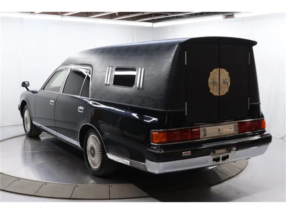 1997 Toyota Century 1st Gen - Image 5 of 31