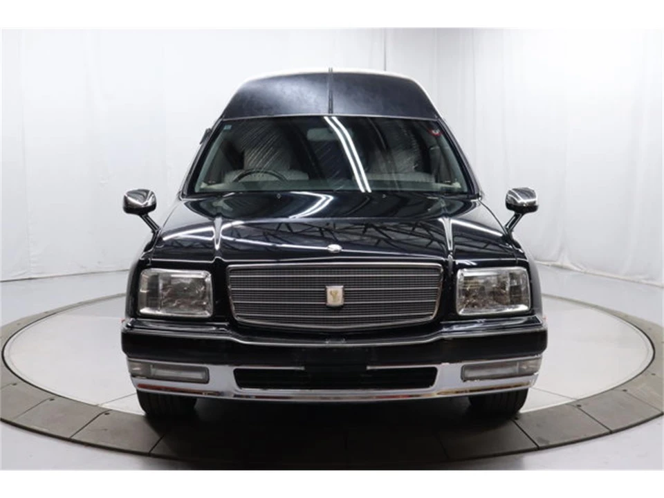 1997 Toyota Century 1st Gen - Image 3 of 31