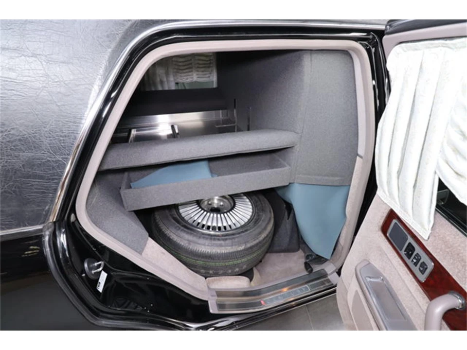 1997 Toyota Century 1st Gen - Image 31 of 31