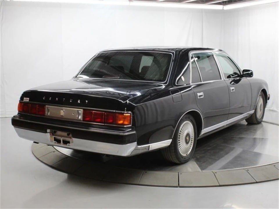 1997 Toyota Century 1st Gen - Image 7 of 31