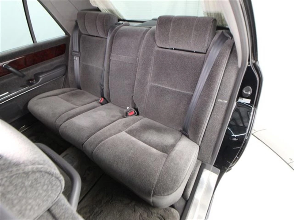 1997 Toyota Century 1st Gen - Image 19 of 31