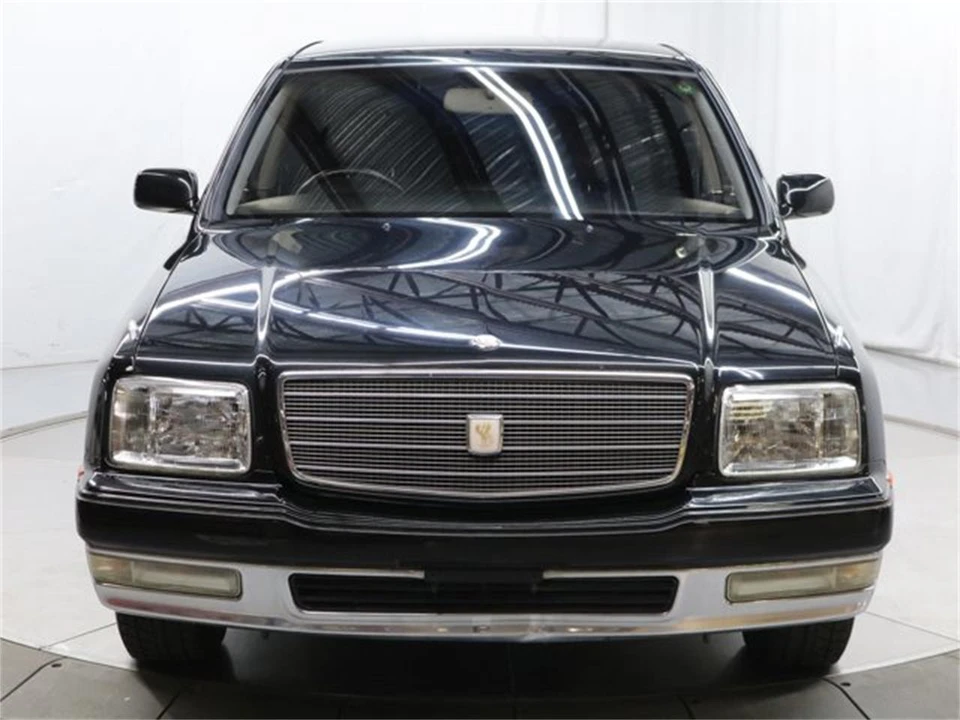 1997 Toyota Century 1st Gen - Image 3 of 31